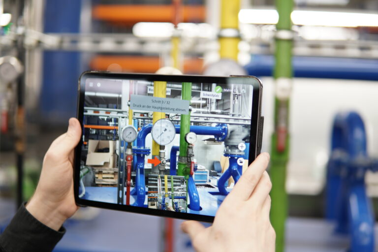 Mit Hilfe der 3DQR App werden Prozesse an der Anlage sichtbar